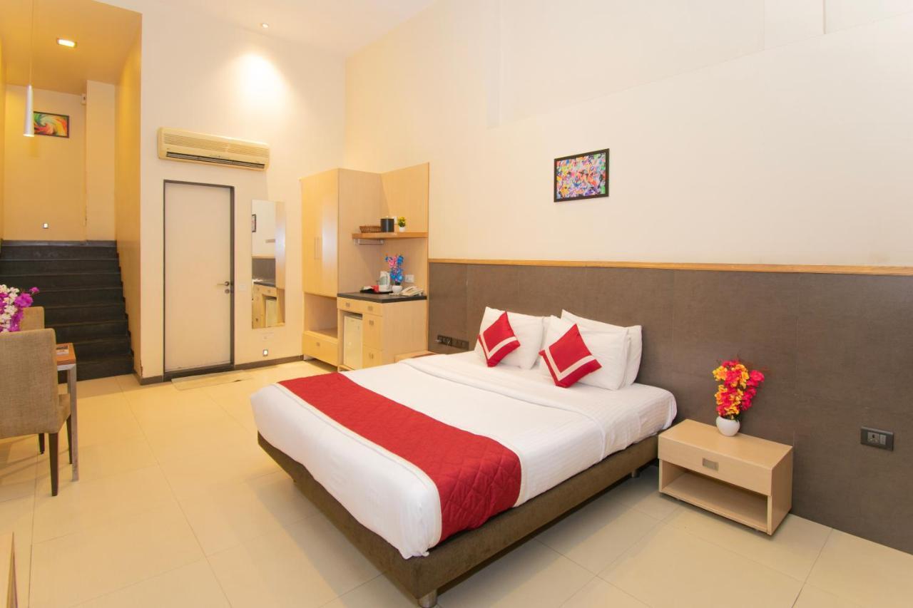 Octave Koregaon Park Pune Exteriör bild