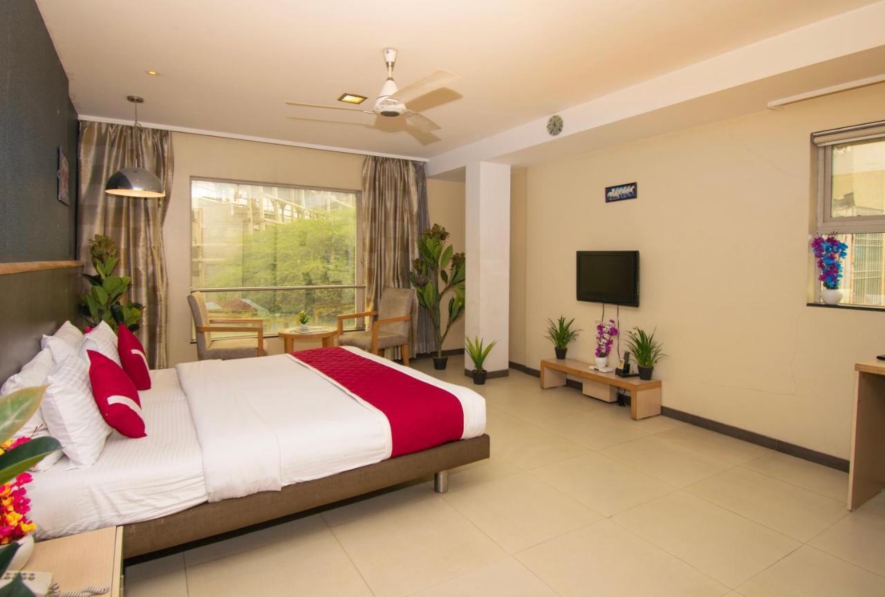 Octave Koregaon Park Pune Exteriör bild